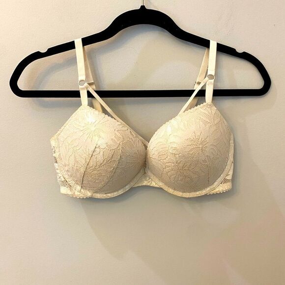 Victoria’s Secret Very Sexy Push-Up Bra Women Size 34D - Picture 1 of 8